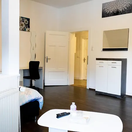 Superior 3 Rooms, 4-8 Guests, Modern, Full Equipped Daire