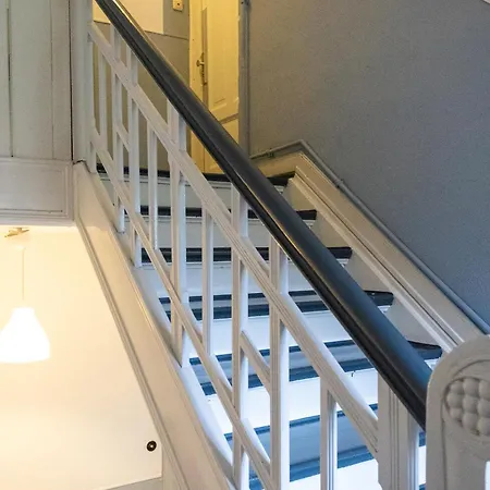 Apartment Superior 3 Rooms, 4-8 Guests, Modern, Full Equipped Duisburg